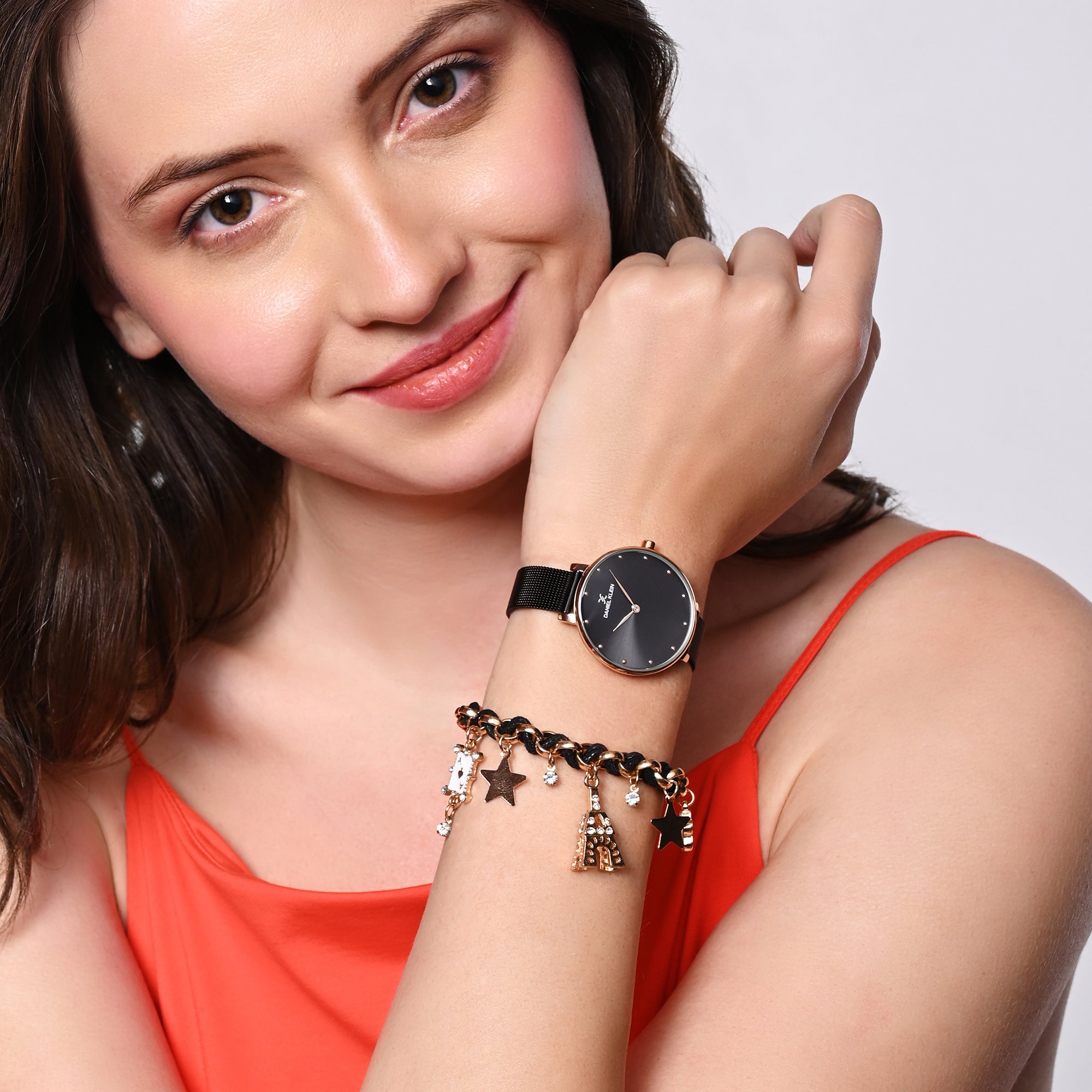 Daniel Klein Black Dial Analog Gift Set Watch with Bracelet For Women (Pack of 2)