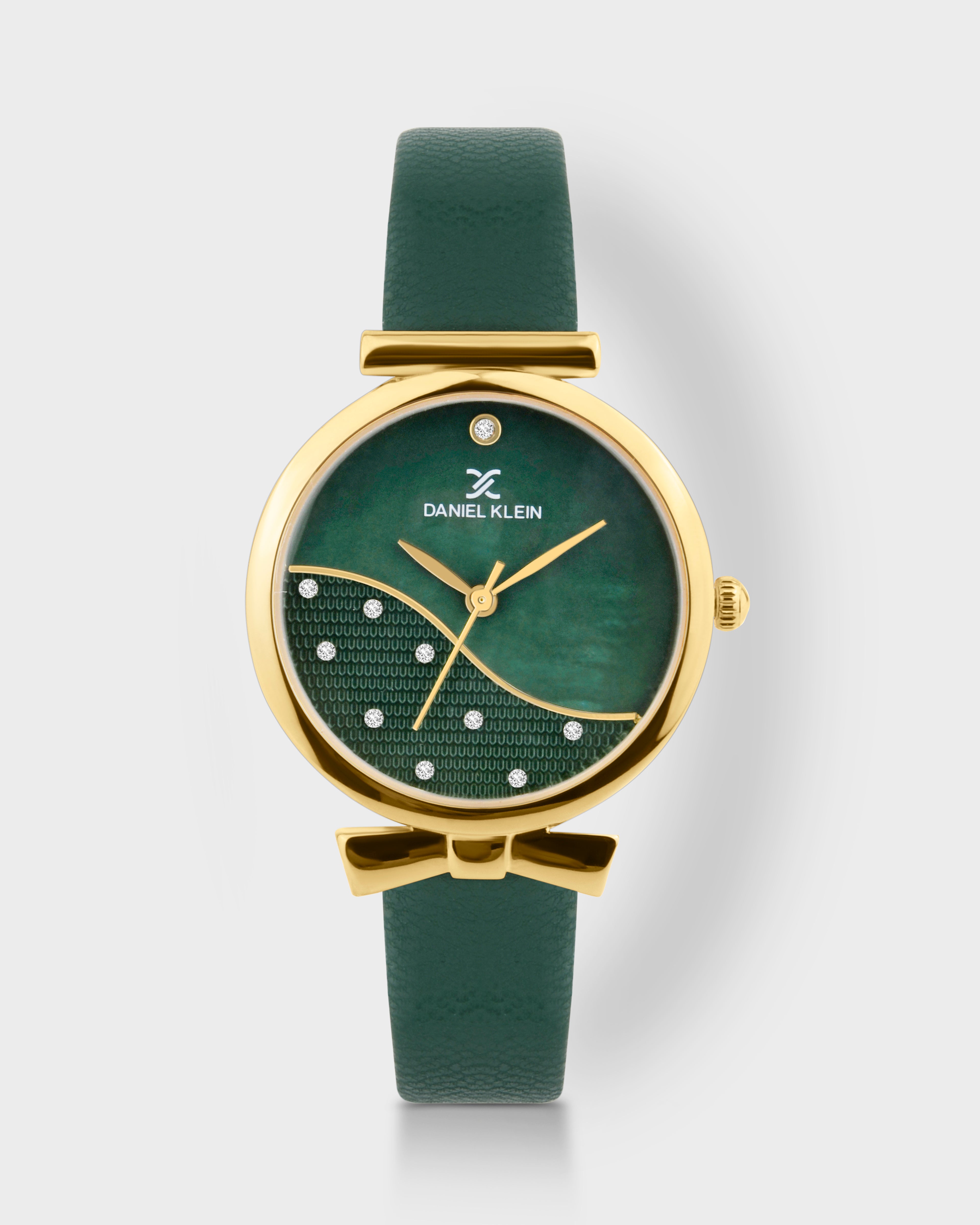 Green Minimal Strap with Bow Shape Lug Women Premium Watch