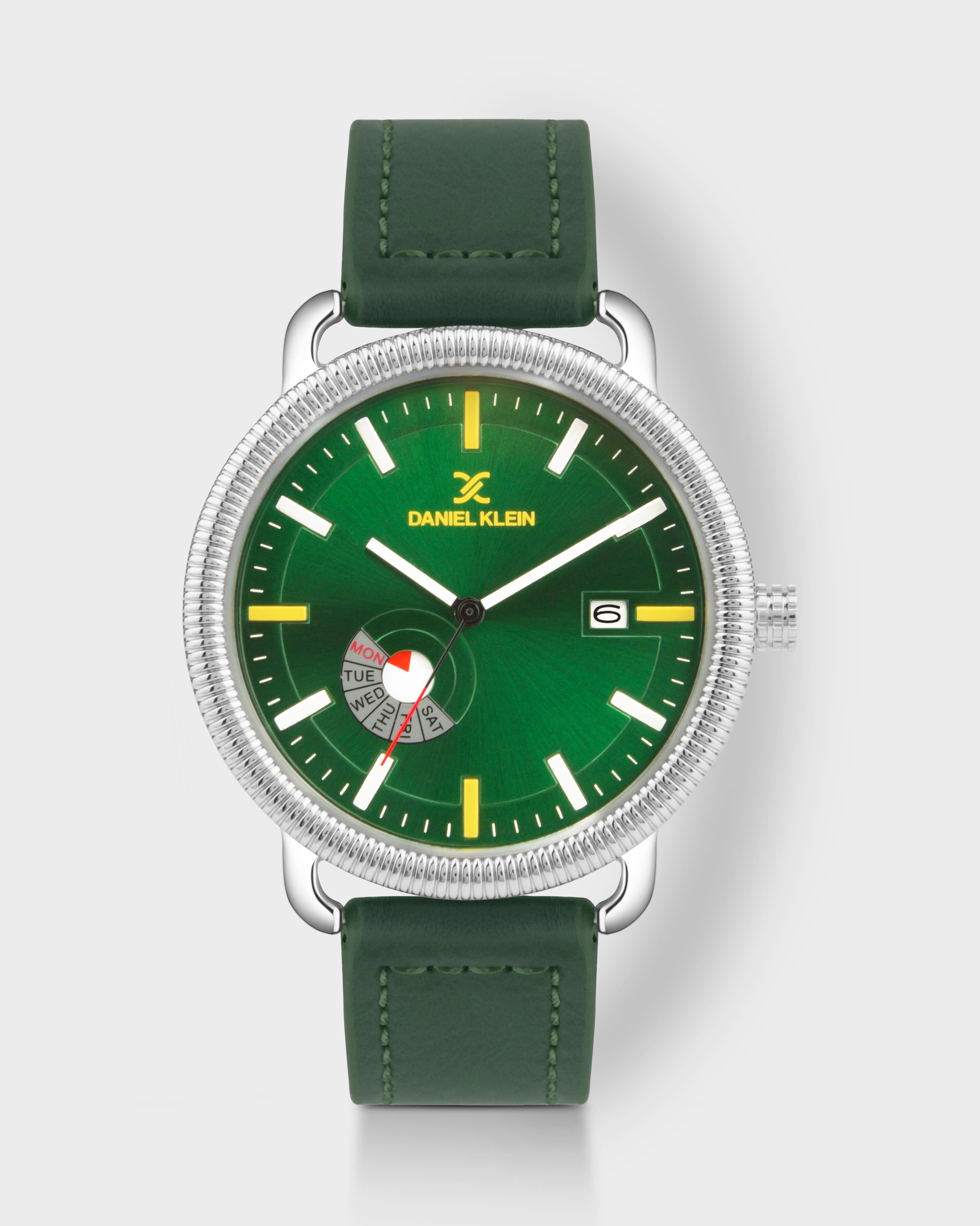 Premium Men Day-Dated Analog watch