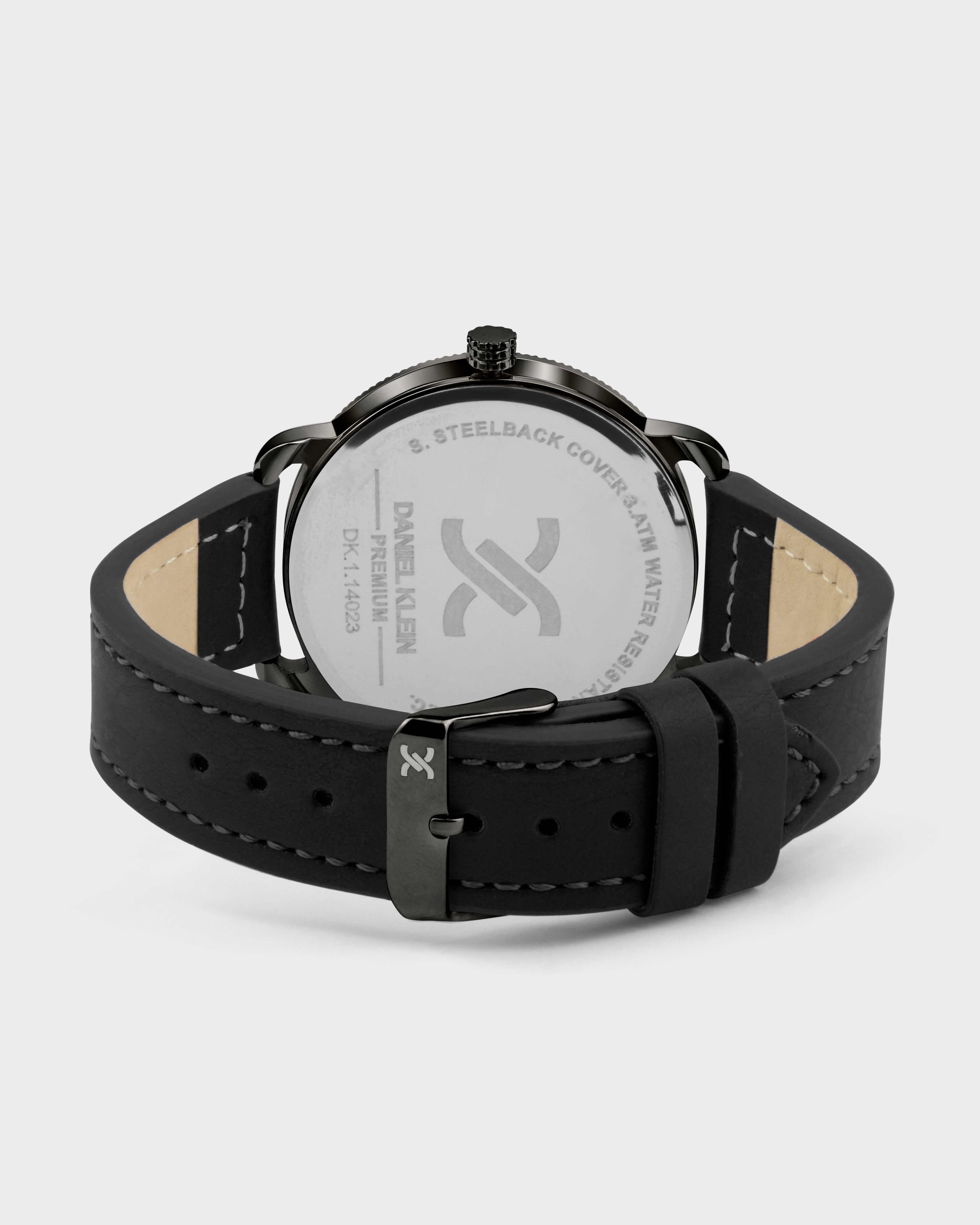 Premium Men Day-Dated Analog watch