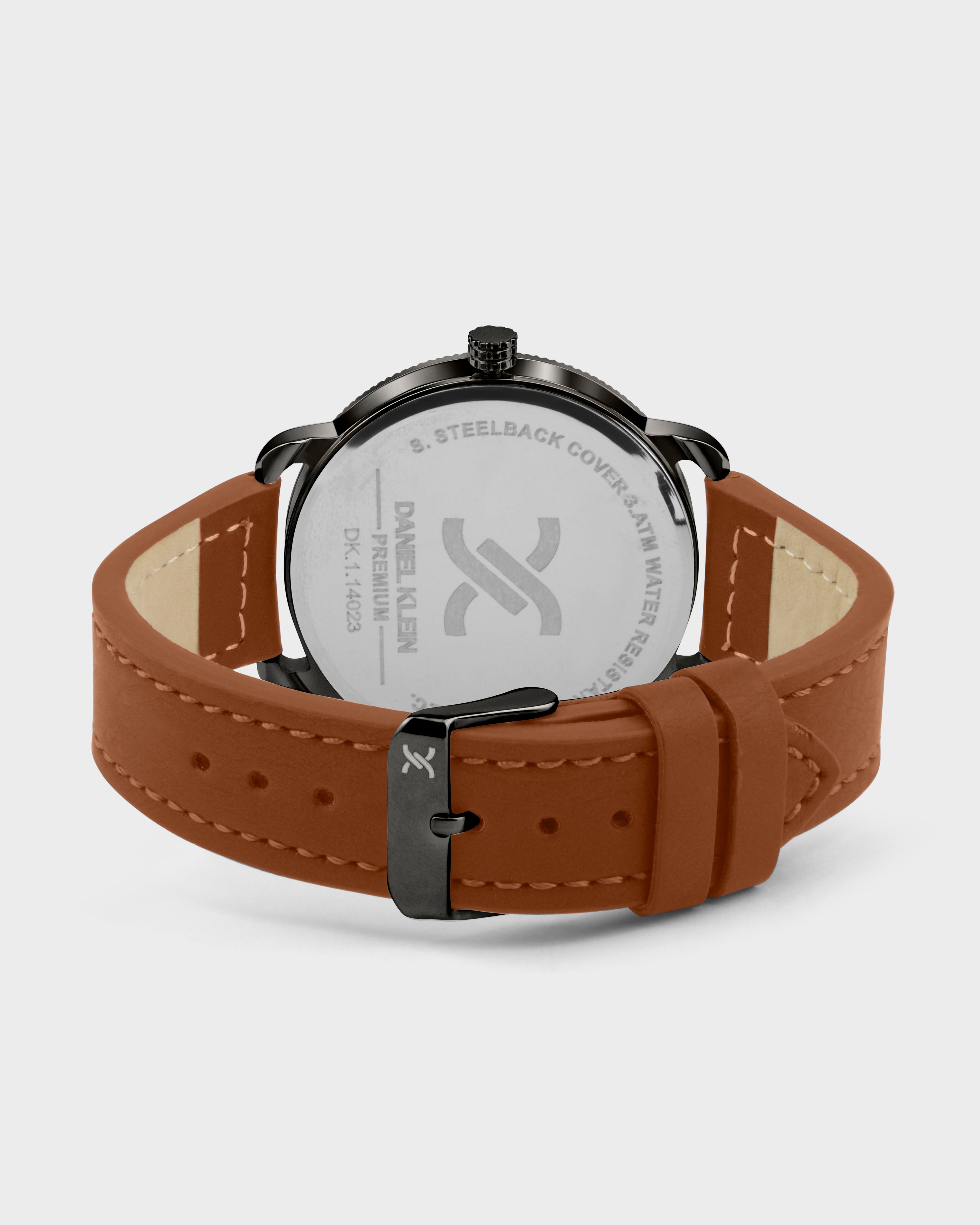 Premium Men Day-Dated Analog watch