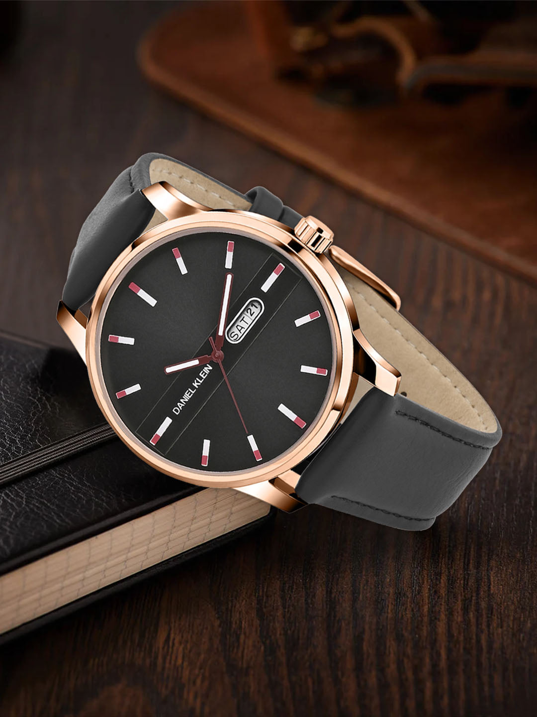 Black Leather Strap Day Dated Men Watch - Main Image