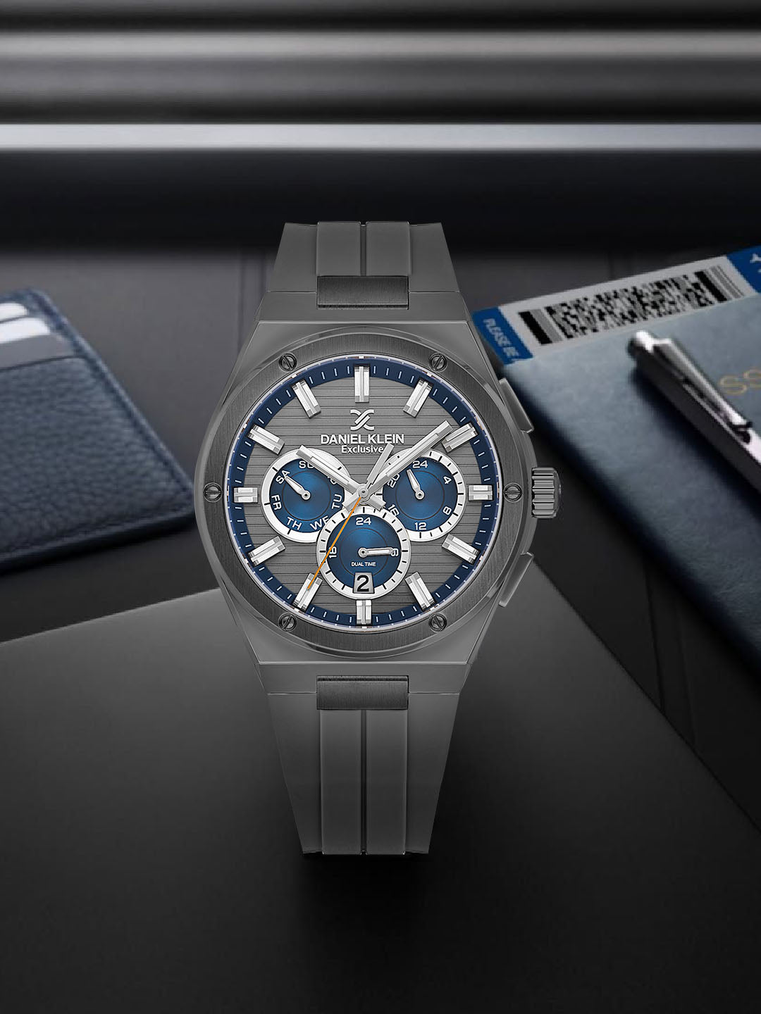 Daniel Klein Men’s Gun Dial Cool Grey Silicone Watch DK.1.14072-5