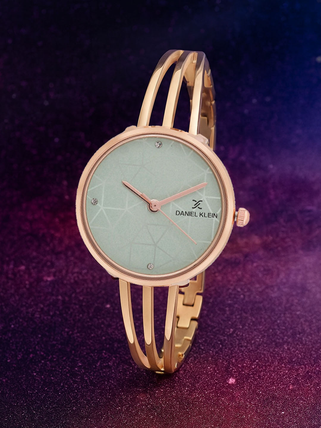 Mint green round shape watch for women- DK.1.14290-3