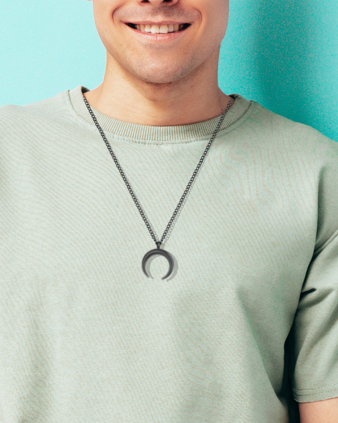 Daniel Klein Black Color Necklace For Men