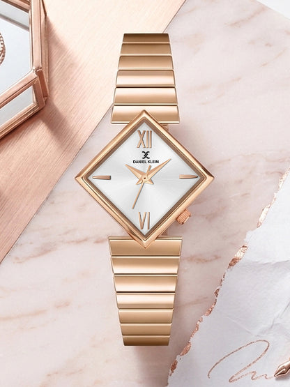 Daniel Klein Women Analog Watch | Rose Gold Case | Silver Dial | Rose Gold Strap | 30 mm | Water Resistant 3 ATM | DK.20.10010-4