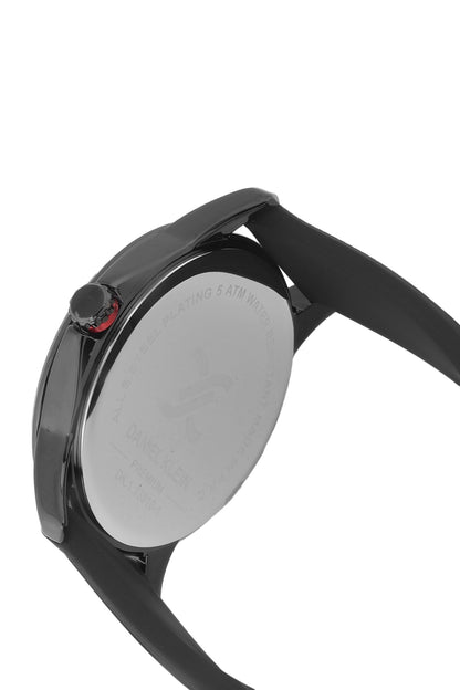 Classic Analog Black Dial with Black Silicon Strap Men&