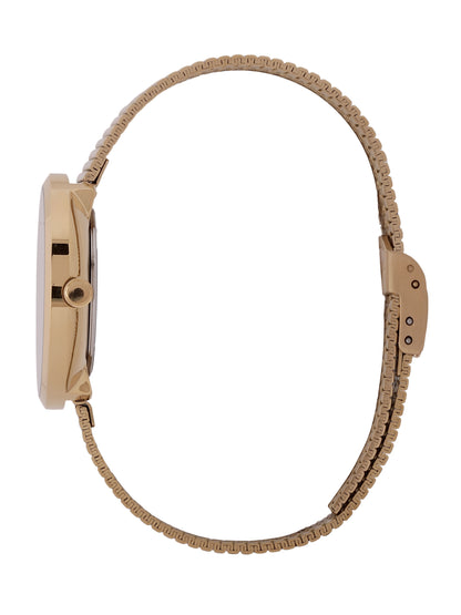 &quot;Daniel Klein Women’s Gold Watch – Luxury Green Dial, Stylish Bracelet Design &quot;
