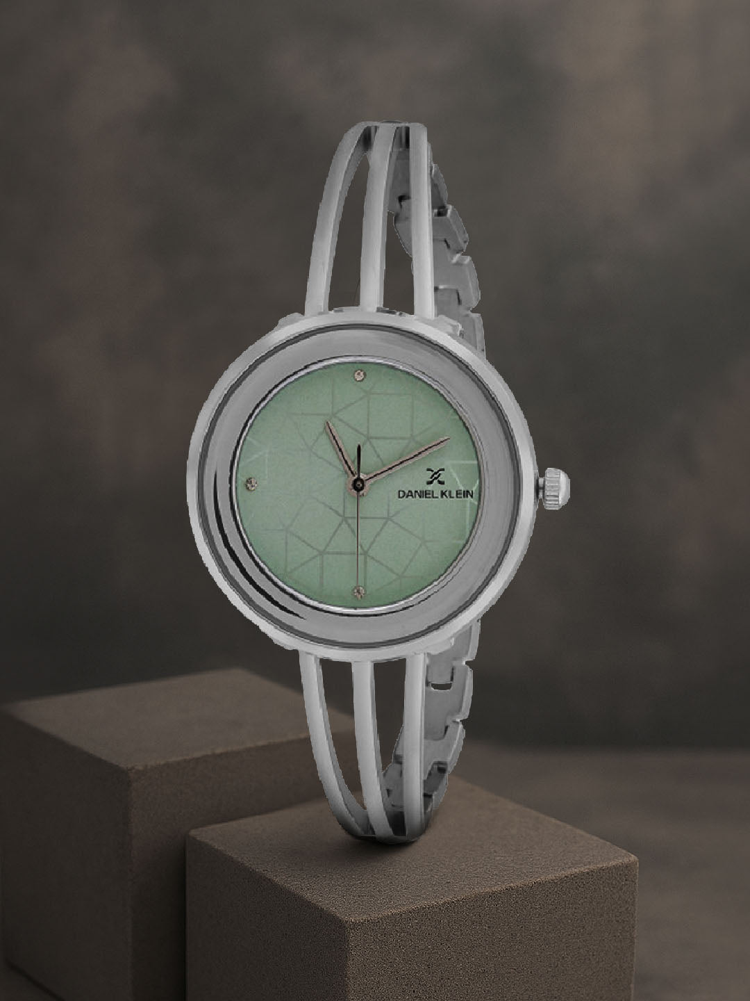 Mint green Dial with silver strap watch for women- DK.1.14290-6
