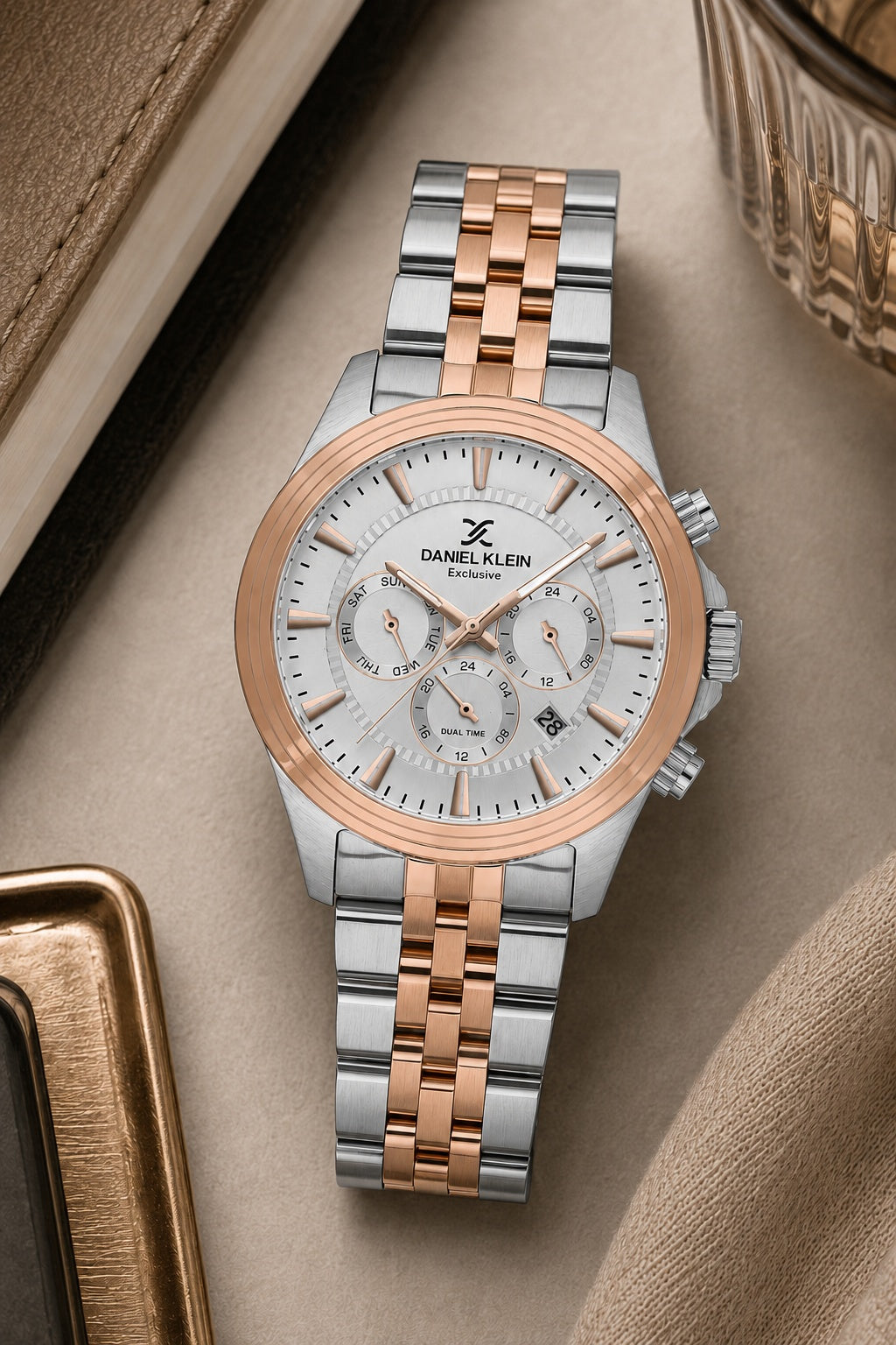 Men Silver Dial Rose Gold &amp; Silver Chronograph Analogue Watch