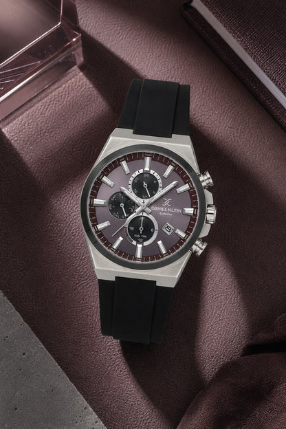 Men Grey Dial Black Silicone Strap Chronograph Analogue Watch