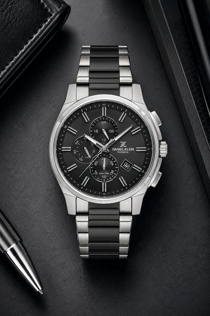 Men Grey Dial Silver &amp; Black Chronograph Analogue Watch