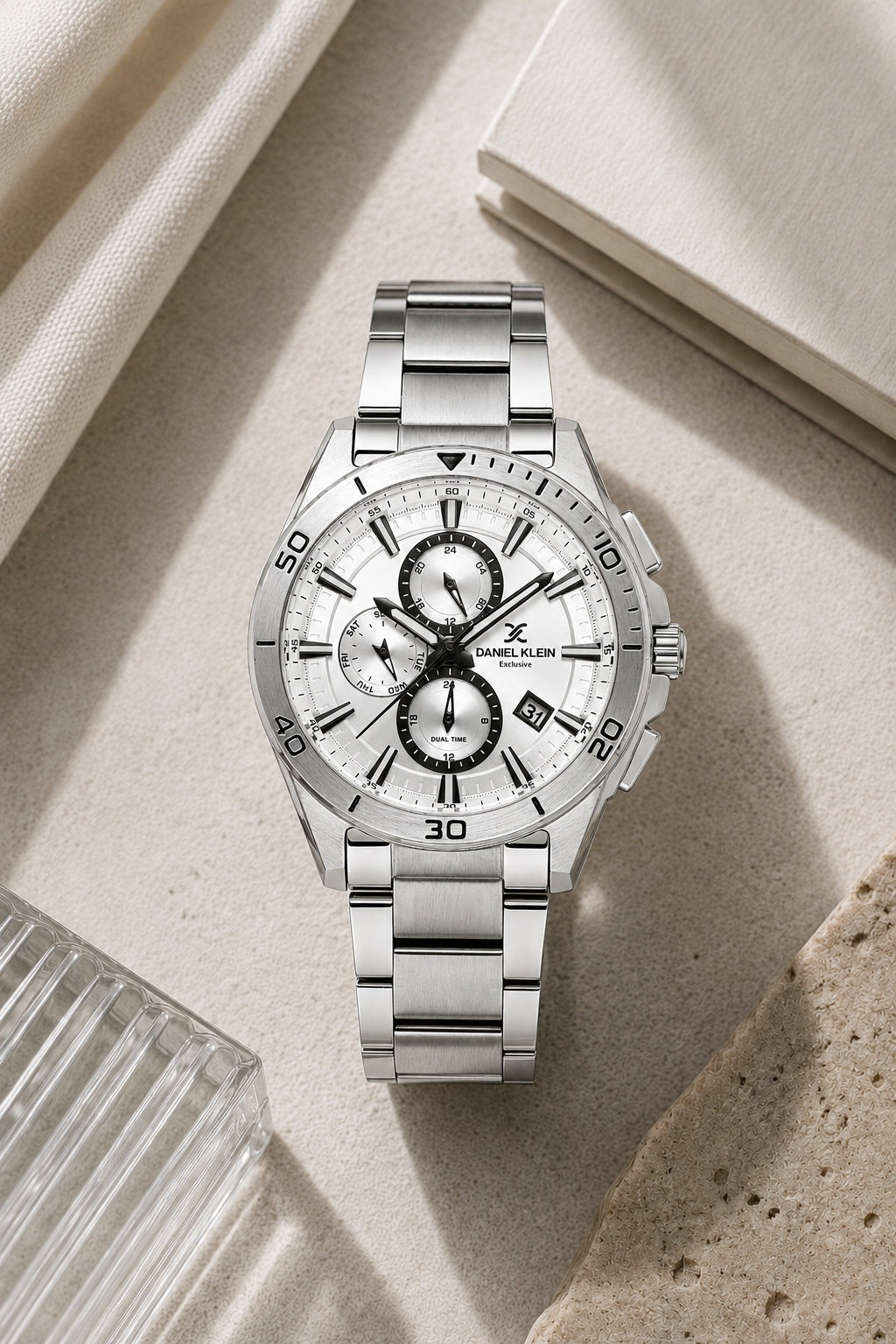 Men Silver Dial Silver Chronograph Analogue Watch