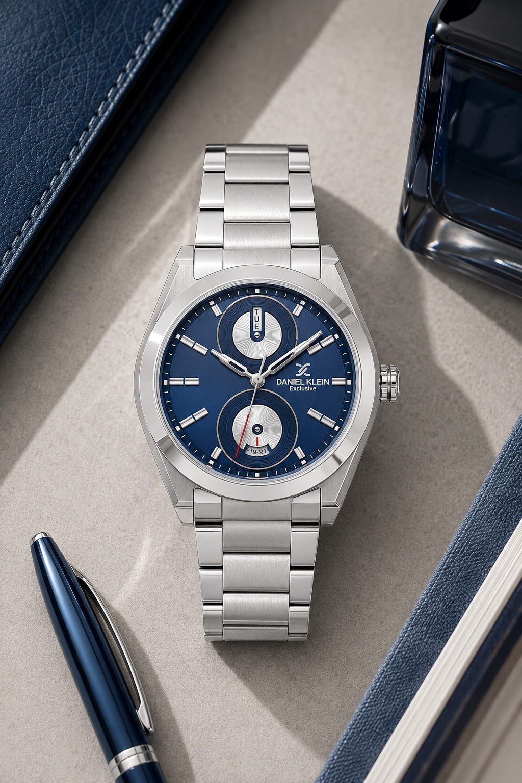 Men Blue Dial Silver Multifunction Analogue Watch