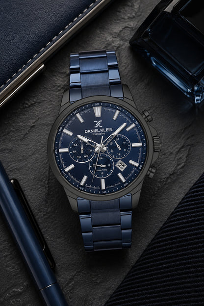 Men Navy Blue Dial Blue Chronograph Analogue Watch