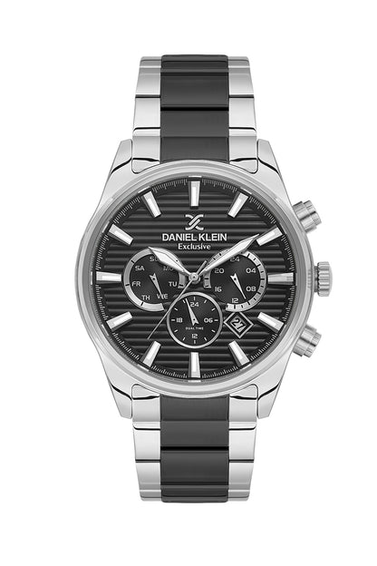 Men Black Dial Silver &amp; Black Chronograph Analogue Watch