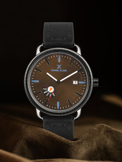 Premium Men Day-Dated Analog watch