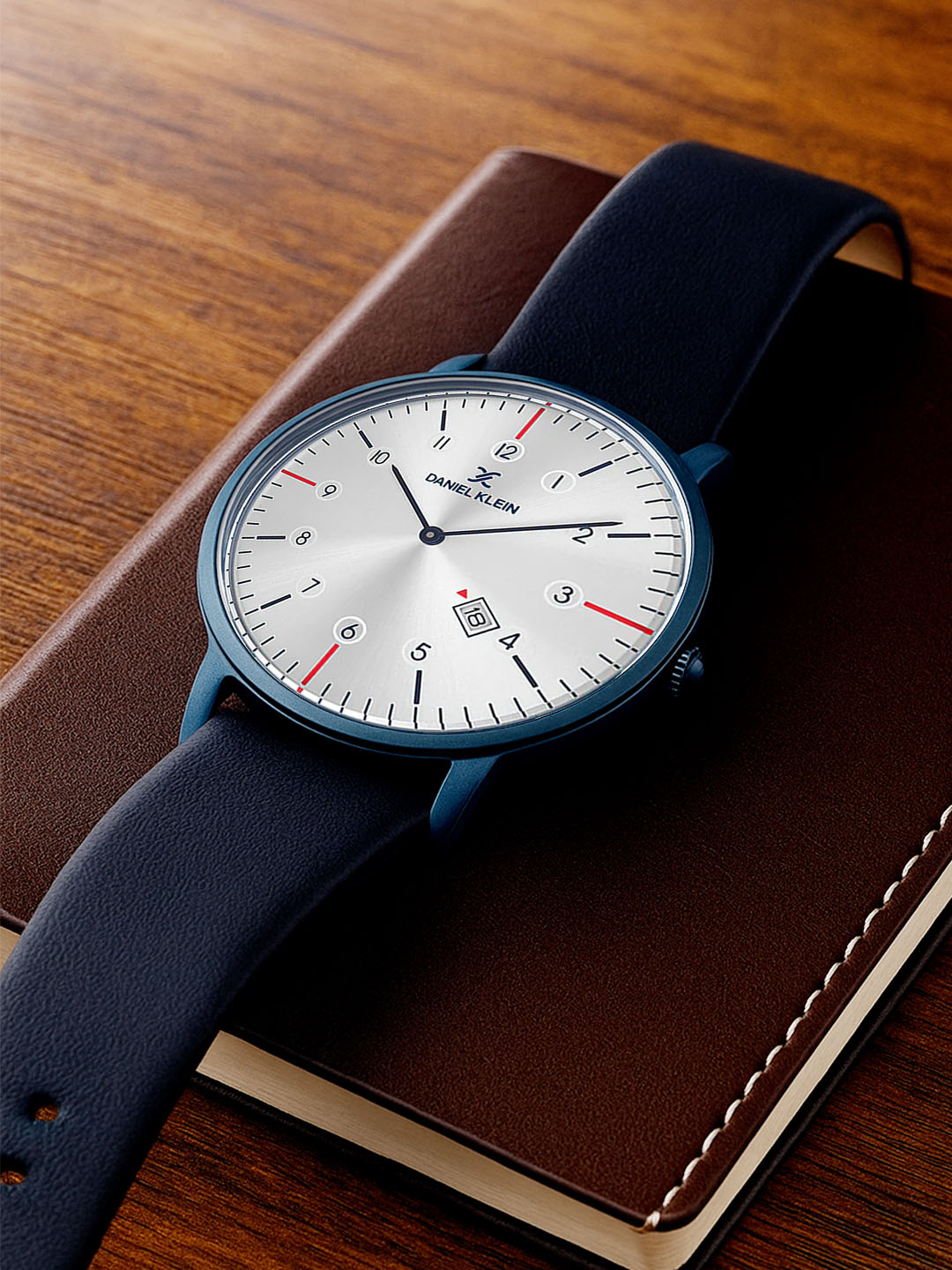 Daniel Klein Premium Men Silver Dial Watch