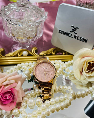 Daniel Klein Premium Women Rose Gold Dial Watch