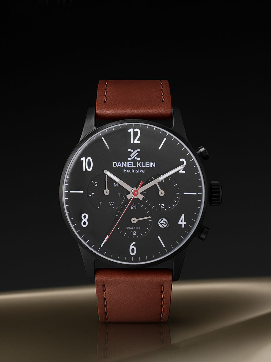 Daniel Klein Exclusive Men Black Dial Watch