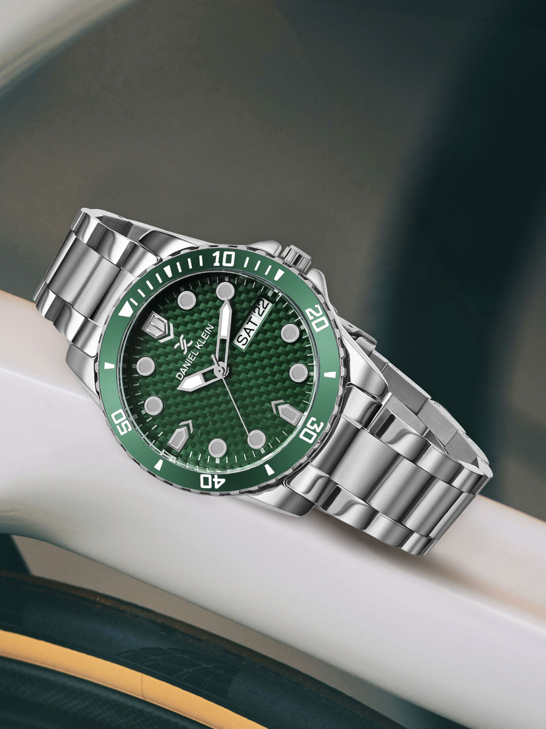 Green Dial Premium Men Watch