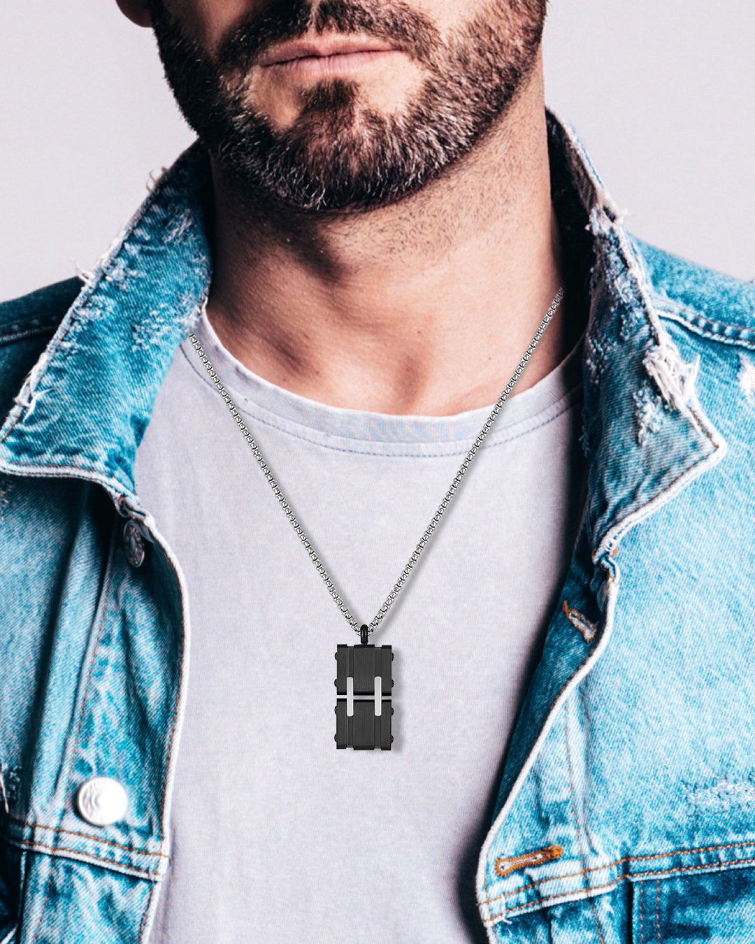 Daniel Klein Black Color Necklace For  Men
